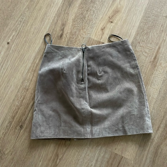BLANKNYC Suede Mini Skirt - Picture 4 of 6